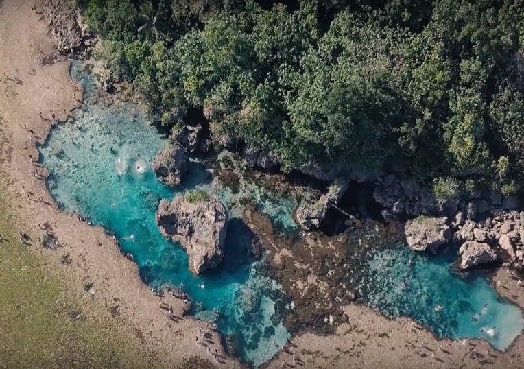 Magpupungko Tidal Pool Pilar Siargao Island