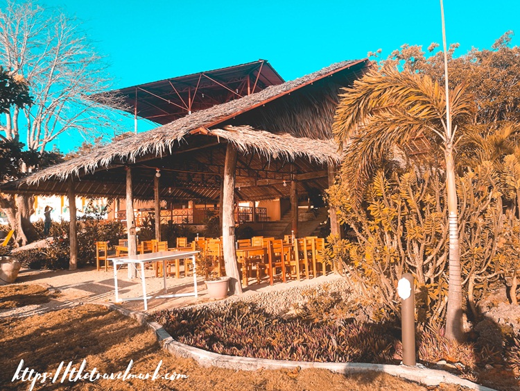 Bantayan Island Nature Park Resort - Restaurant and Dining Area